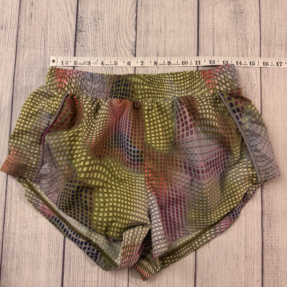 Fabletics Vibrant Women's Running Shorts Size S Small Pockets Lined Athletic - Picture 5 of 10